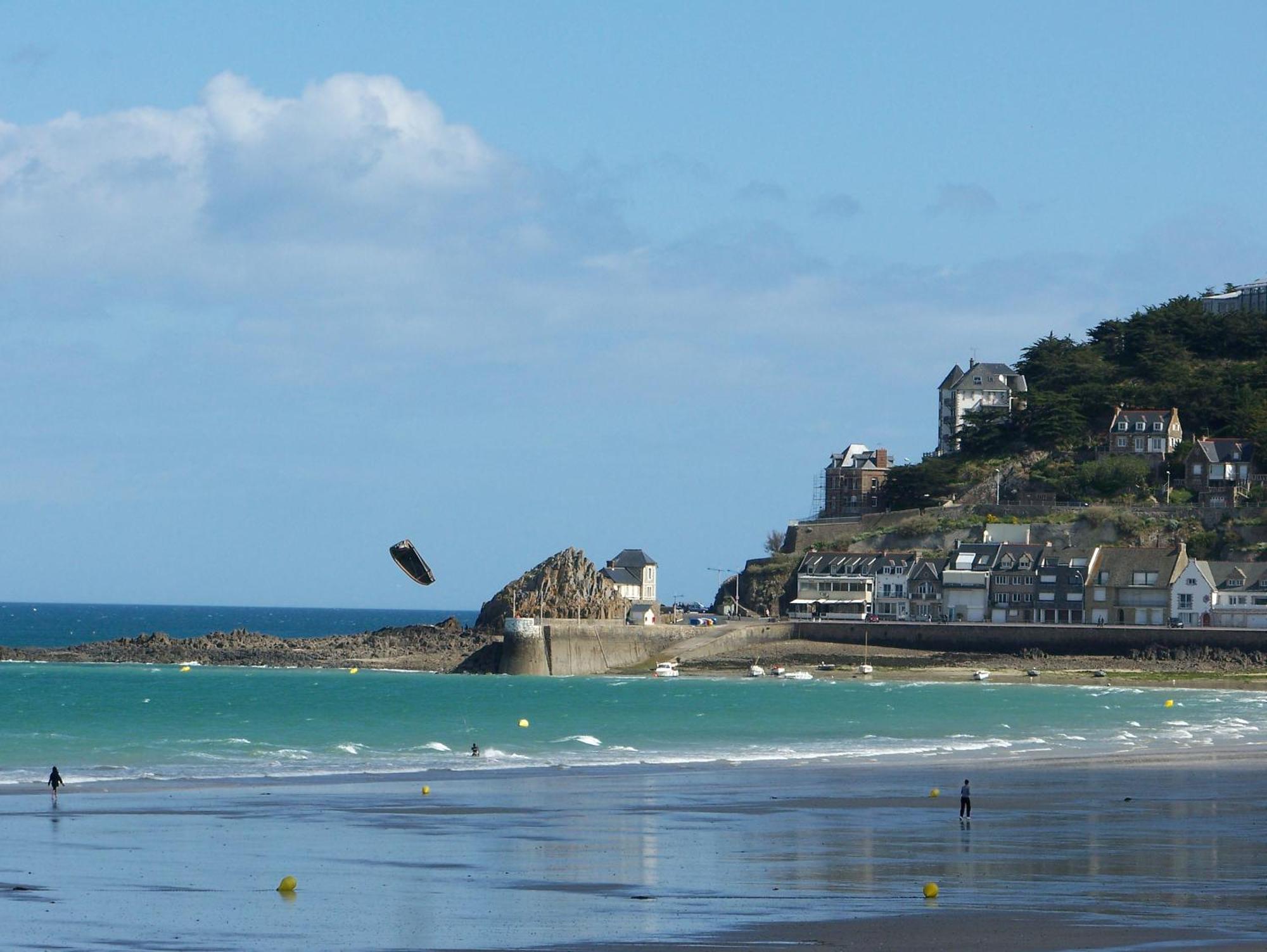 Grande Maison Neuve A 100 M De La Plage 普雷讷夫昂德雷 外观 照片